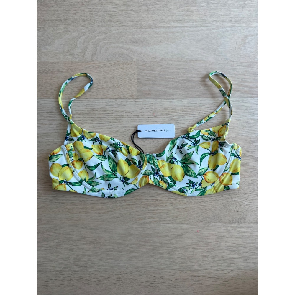 WeWoreWhat Lydia Bikini Top Only Lemons All Over White Underwire WWST45-1 XL New